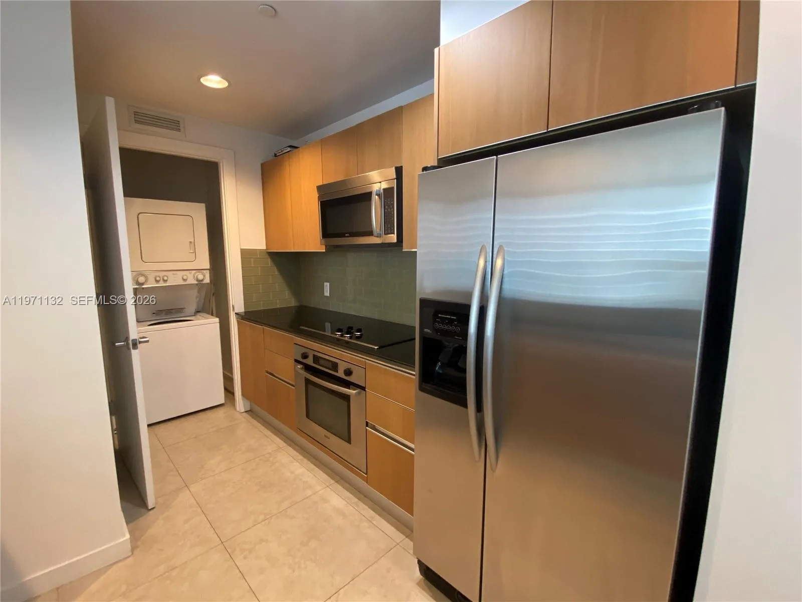 1060 Brickell Ave # 3105, Miami, FL 33131 photo 8