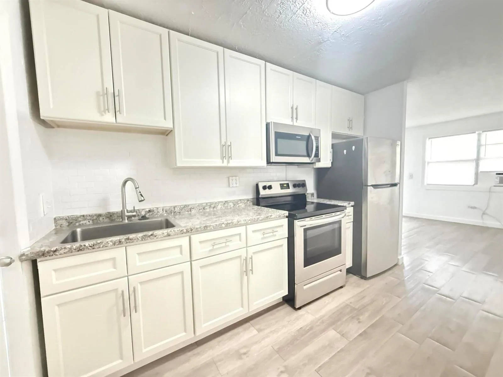 1017 SW 8th Street, Homestead, FL 33030 photo 4