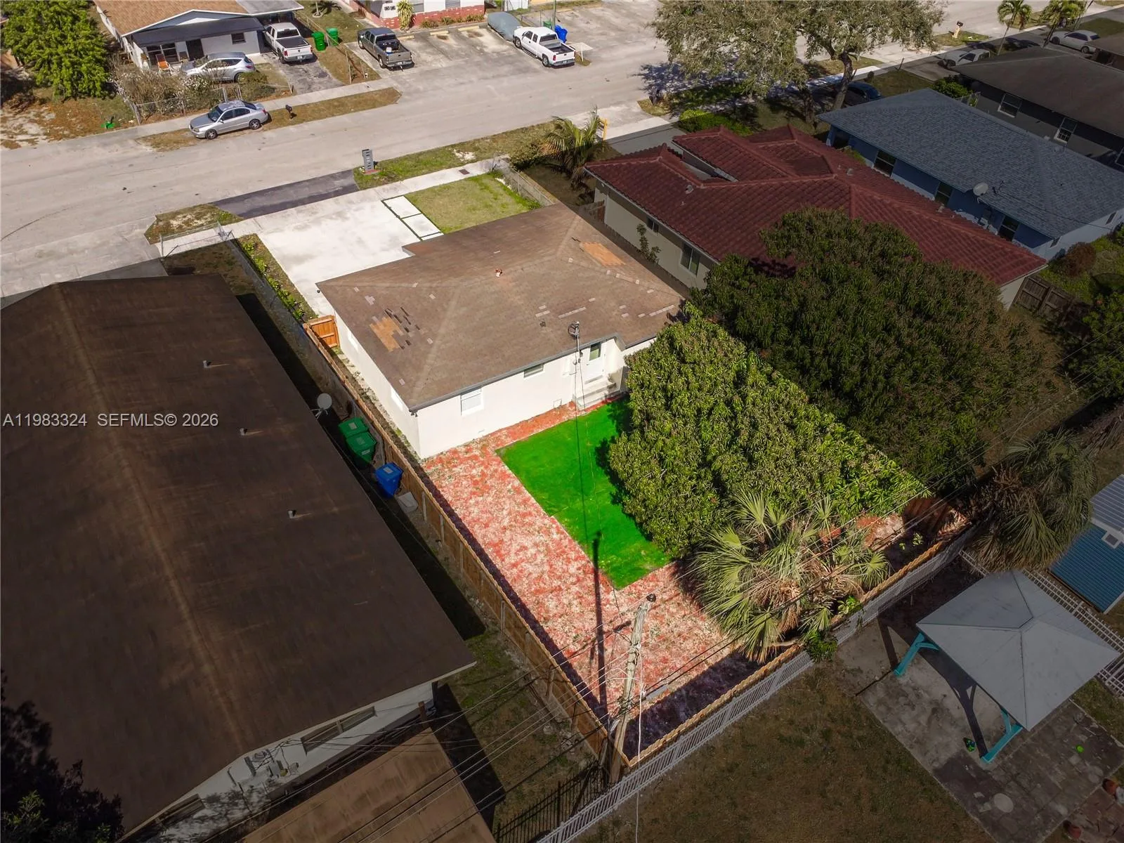 2760 NW 13th Ct, Fort Lauderdale, FL 33311 photo 4