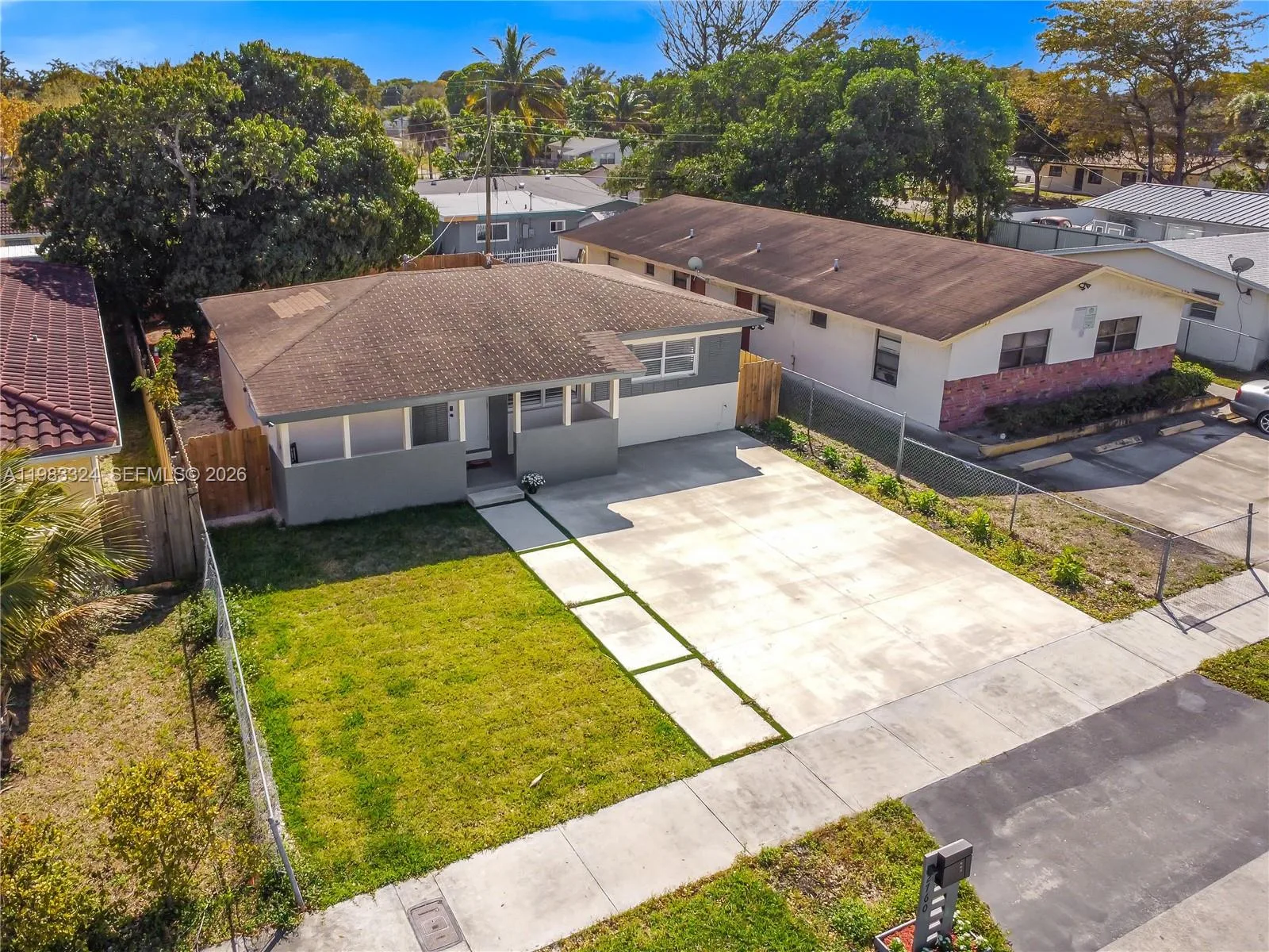 2760 NW 13th Ct, Fort Lauderdale, FL 33311 photo 6