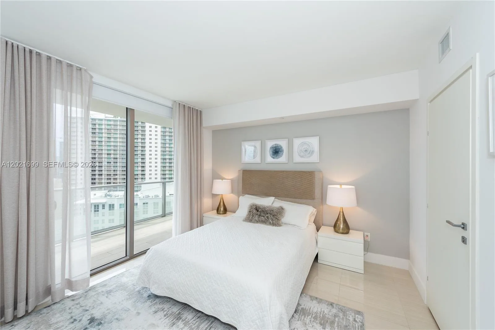 1300 Brickell Bay Dr # 2900, Miami, FL 33131 photo 12