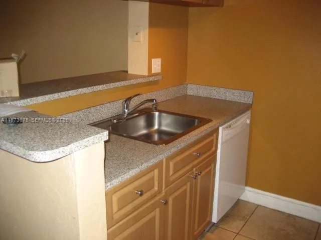 10832 N KENDALL DR # U-6, Miami, FL 33176 photo 2