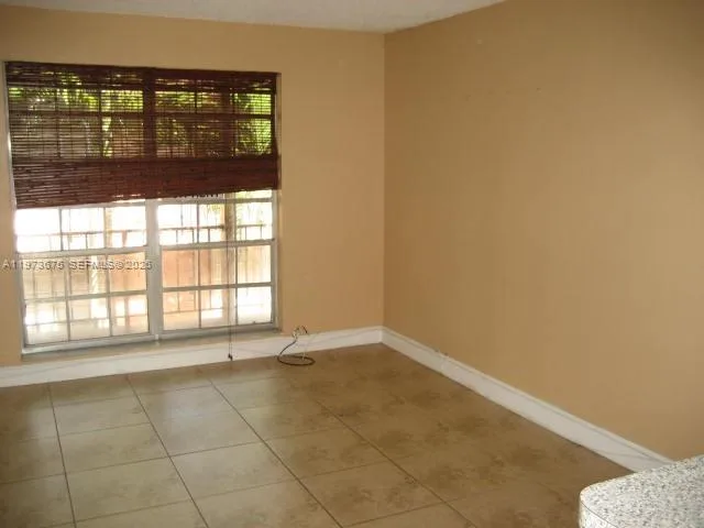 10832 N KENDALL DR # U-6, Miami, FL 33176 photo 5