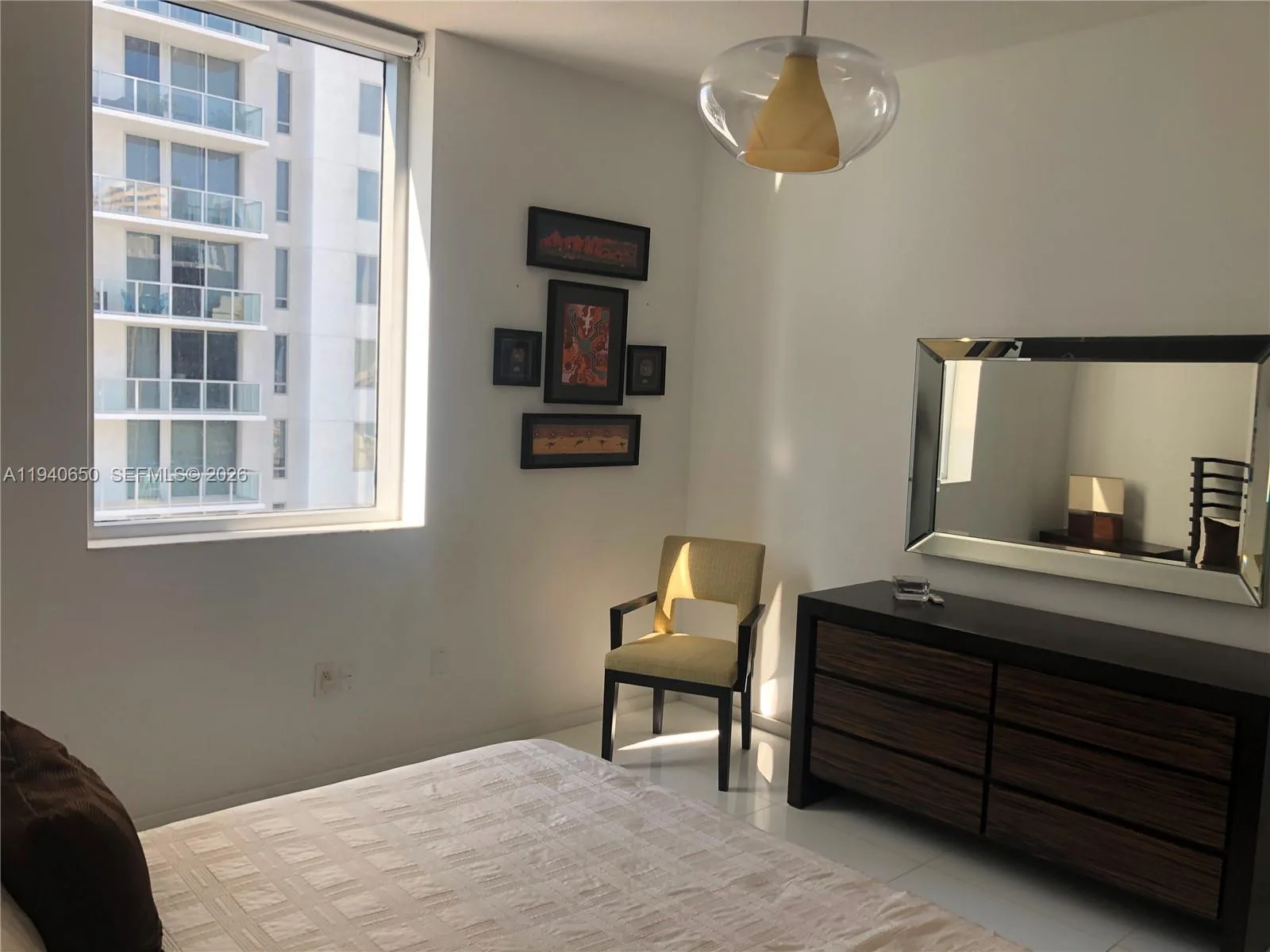 1060 Brickell Ave # 1915, Miami, FL 33131 photo 6