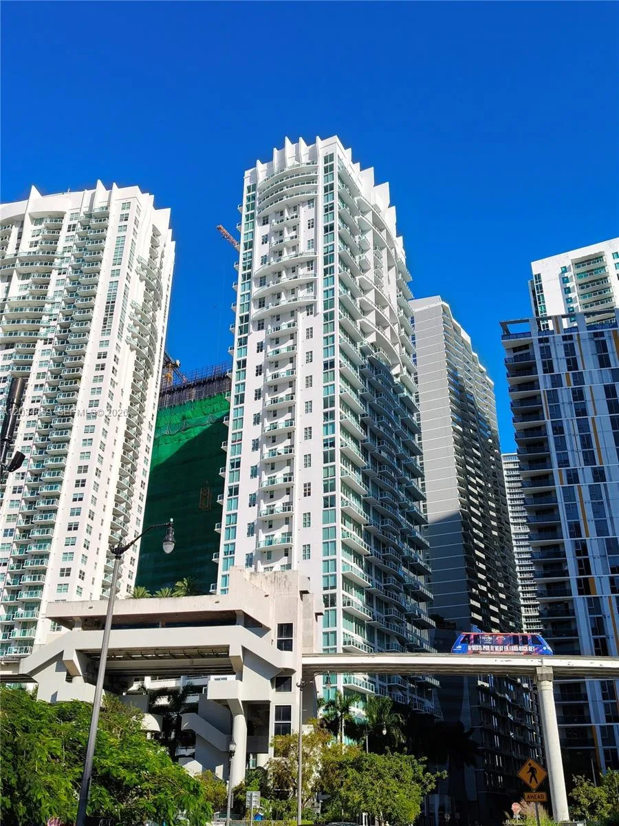 41 SE 5th St # 911, Miami, FL 33131