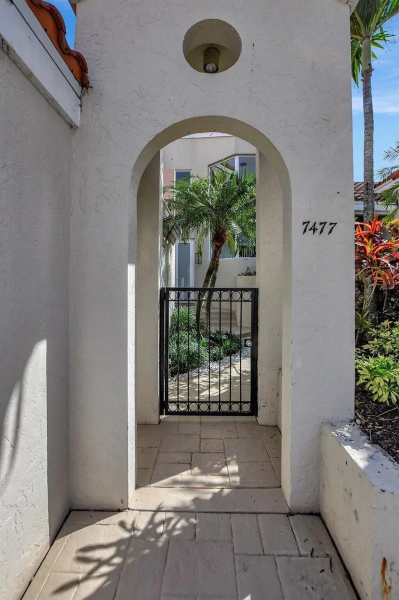 7477 CAMPO FLORIDO, Boca Raton, FL 33433 photo 3