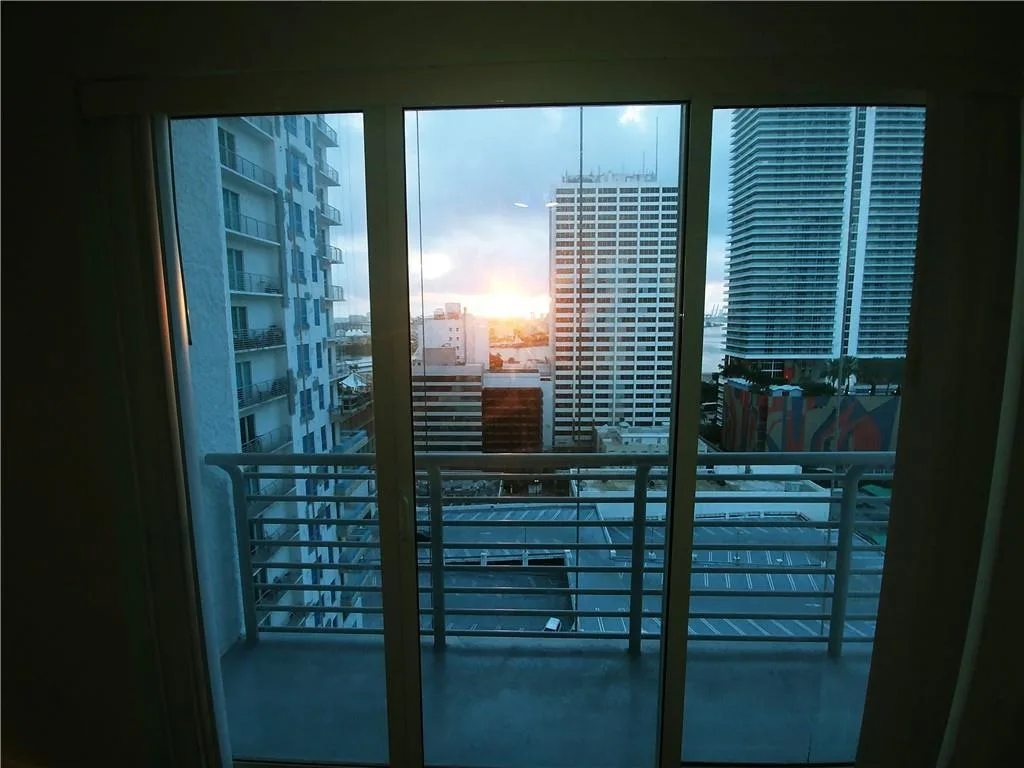 133 NE 2nd Avenue # 1812, Miami, FL 33132 photo 2