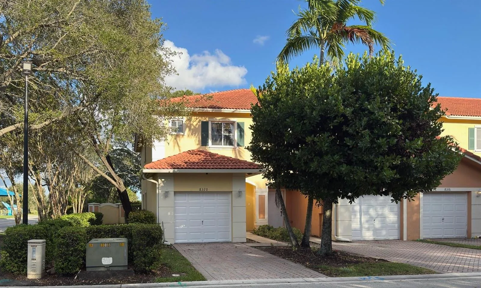 8320 Santa Monica Avenue # 8320, Tamarac, FL 33321