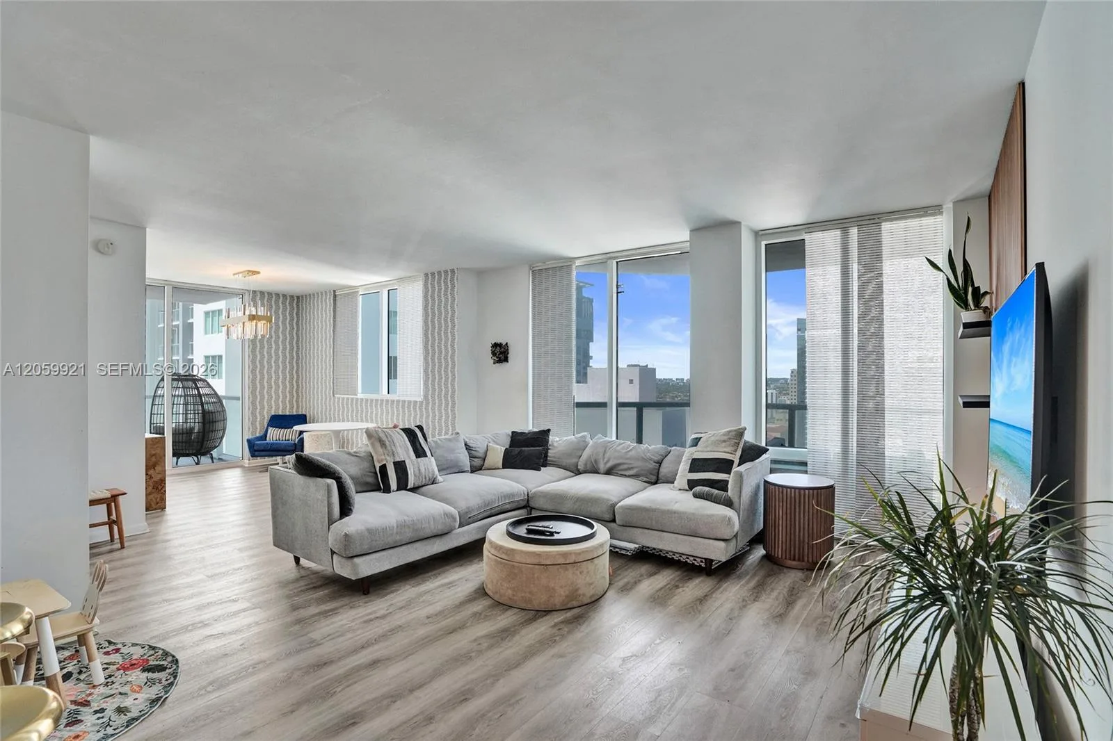 244 Biscayne Blvd # 3409, Miami, FL 33132