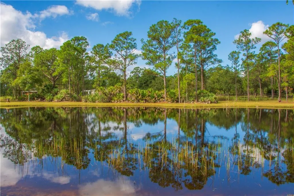 13955 87th Street, Fellsmere, FL 32948