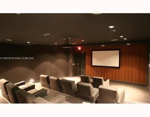500 Brickell Ave # 3007, Miami, FL 33131 photo 7