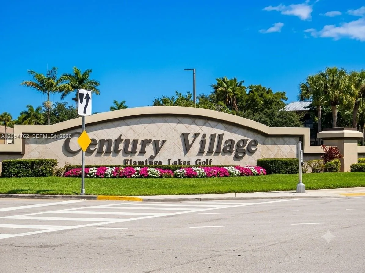 13455 SW 3rd St # 309S, Pembroke Pines, FL 33027