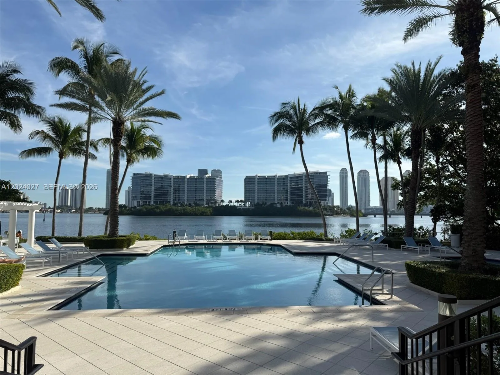 3215 NE 184th St # 14109, Aventura, FL 33160