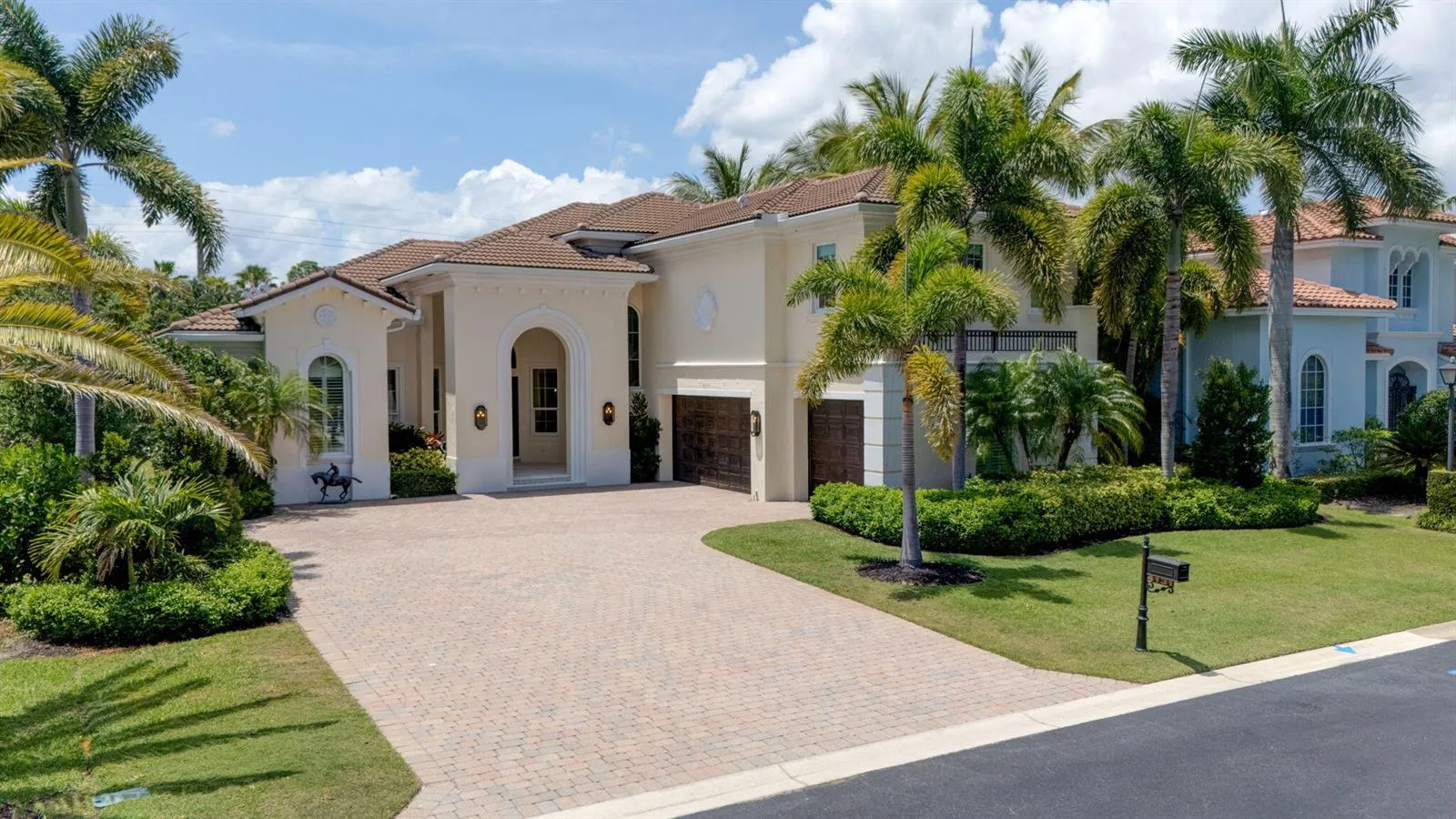 4131 Venetia Way, Palm Beach Gardens, FL 33418