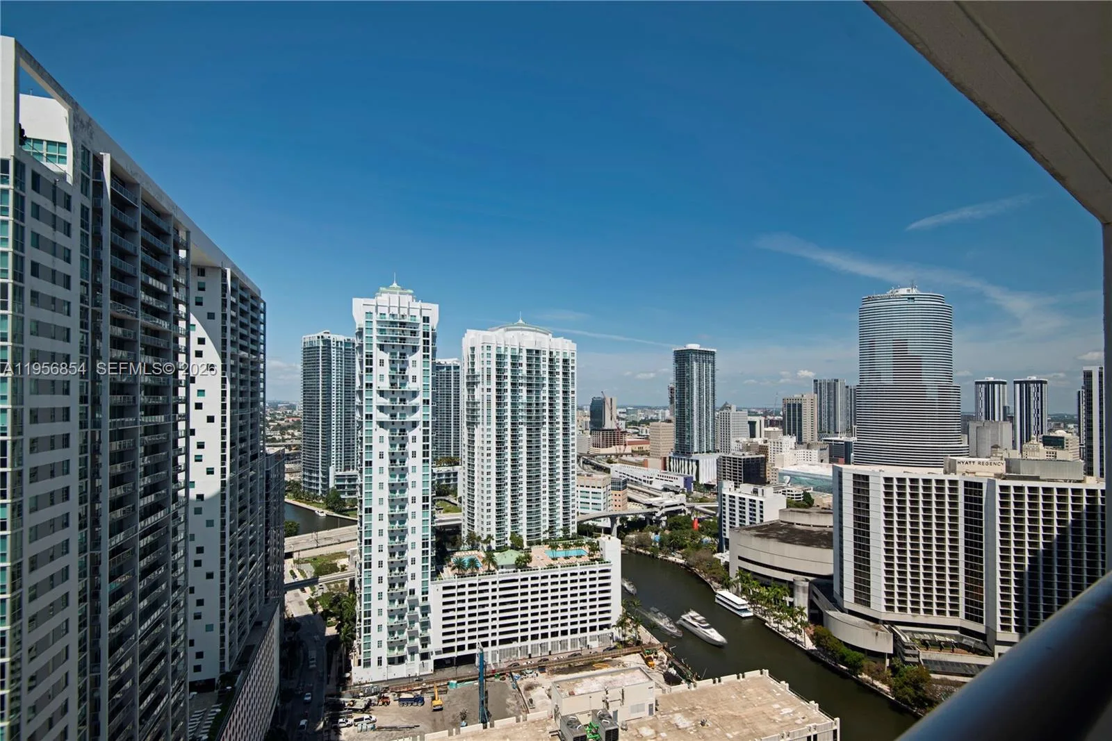 485 Brickell Ave # 3208, Miami, FL 33131 photo 10