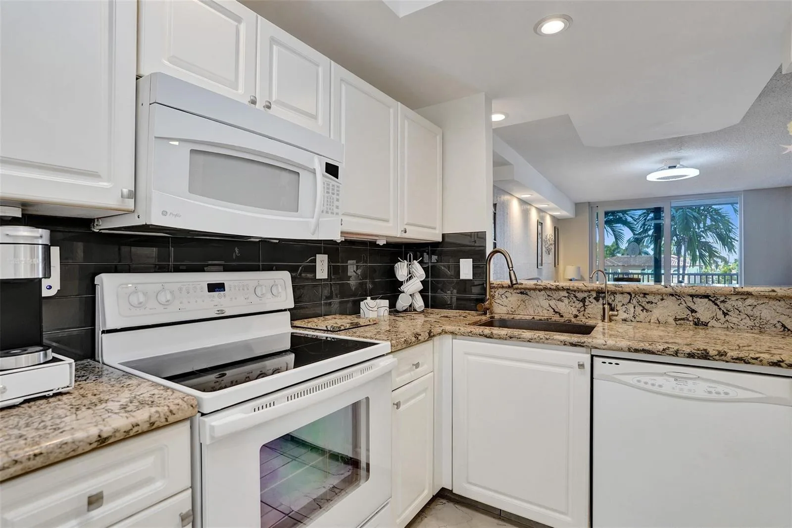 1391 S Ocean Boulevard # 309, Pompano Beach, FL 33062