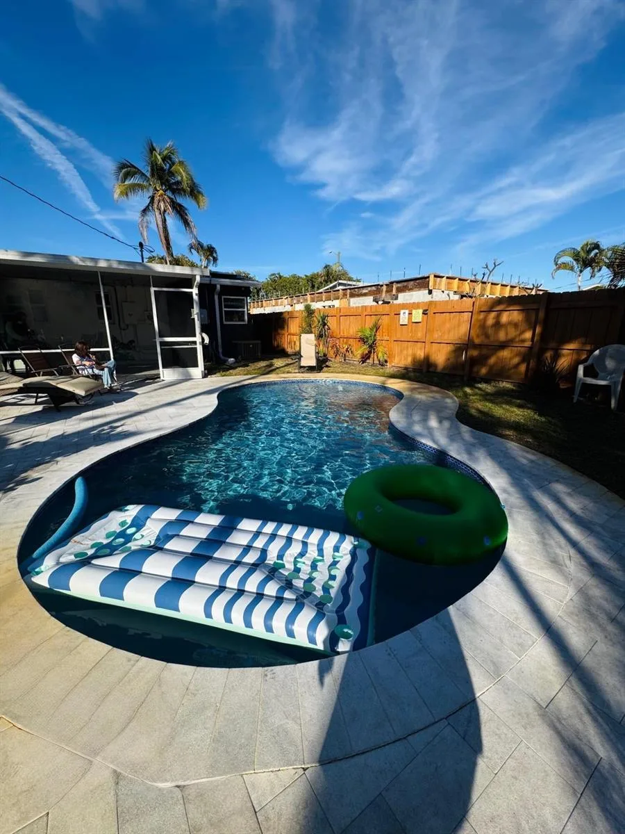 200 NE 56th Street, Fort Lauderdale, FL 33334 photo 3