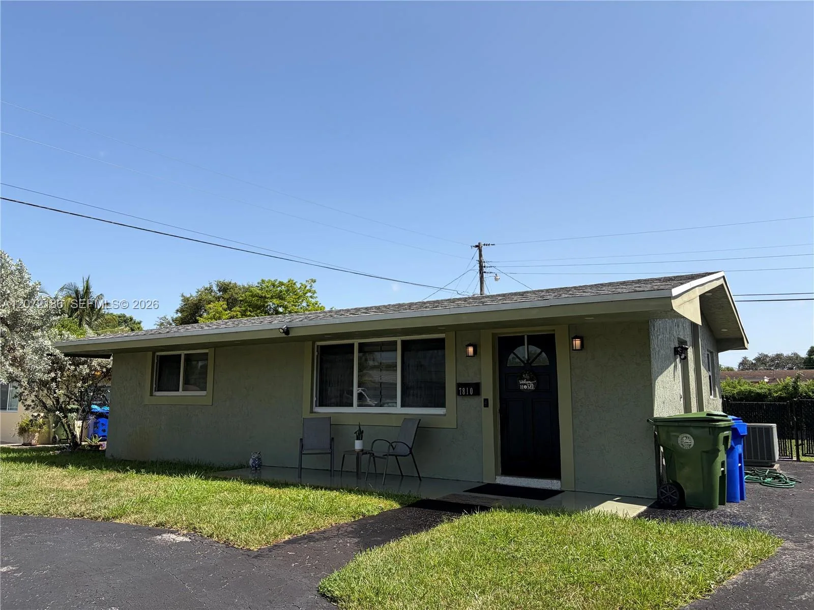 7810 NW 11th Ct, Pembroke Pines, FL 33024