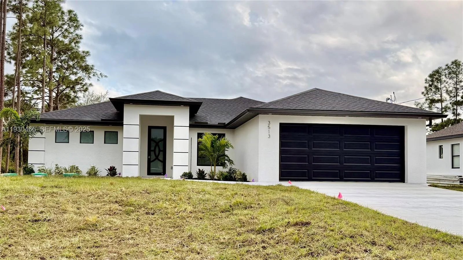 3513 2nd ST SW, Lehigh Acres, FL 33976