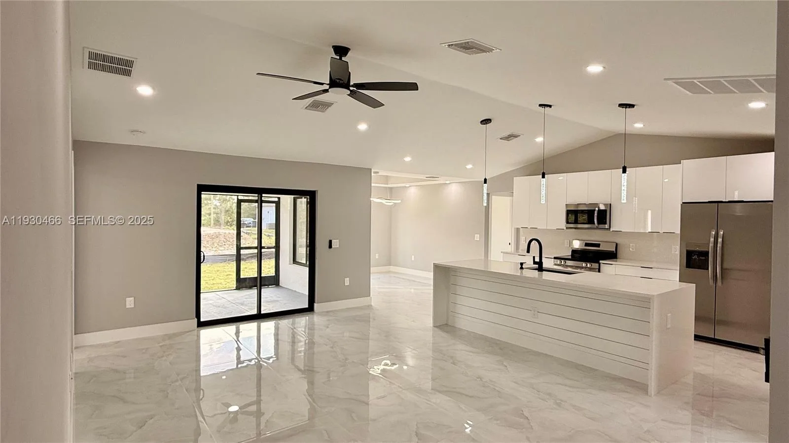 3513 2nd ST SW, Lehigh Acres, FL 33976 photo 2