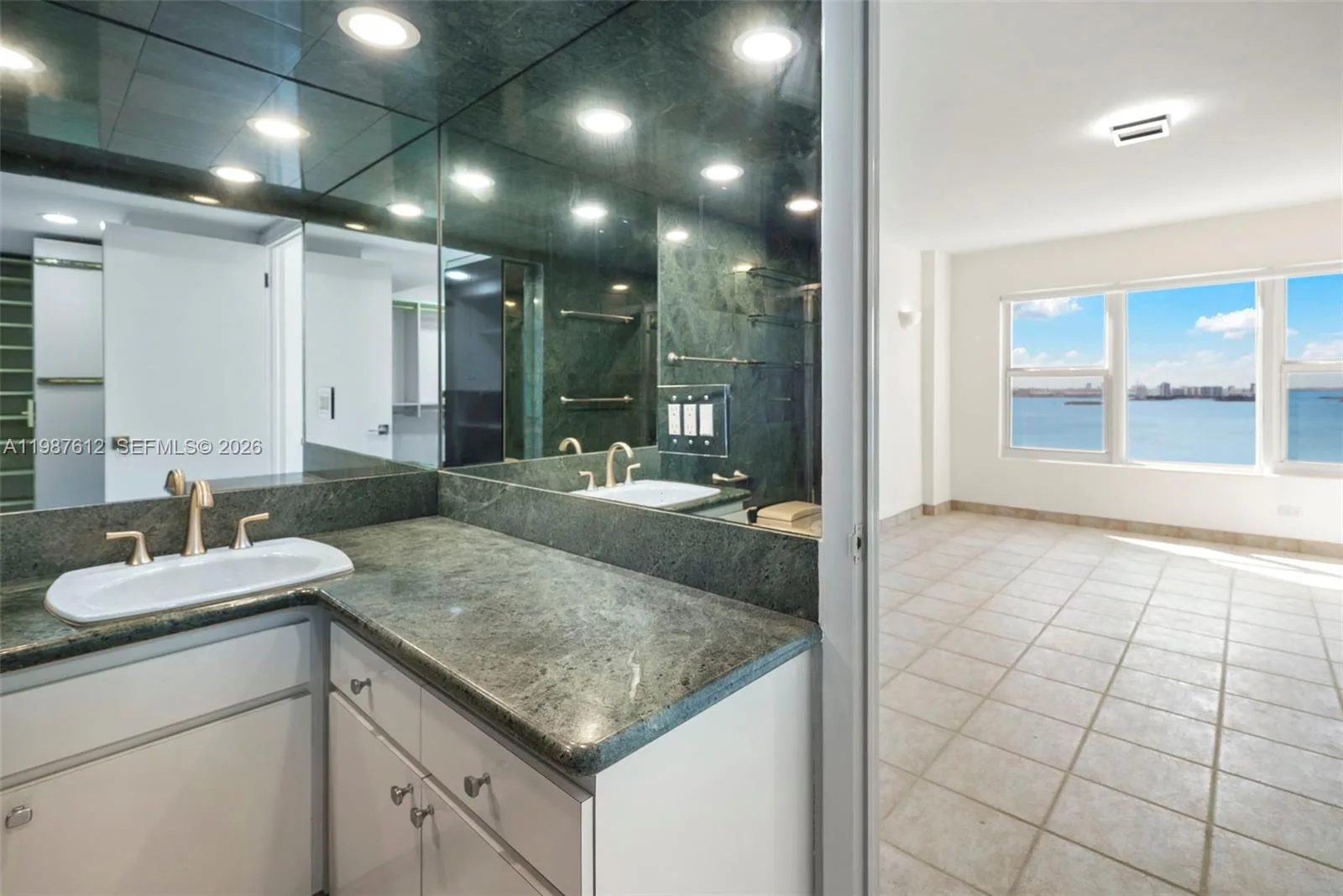 11111 Biscayne Blvd # 19D, Miami, FL 33181 photo 9