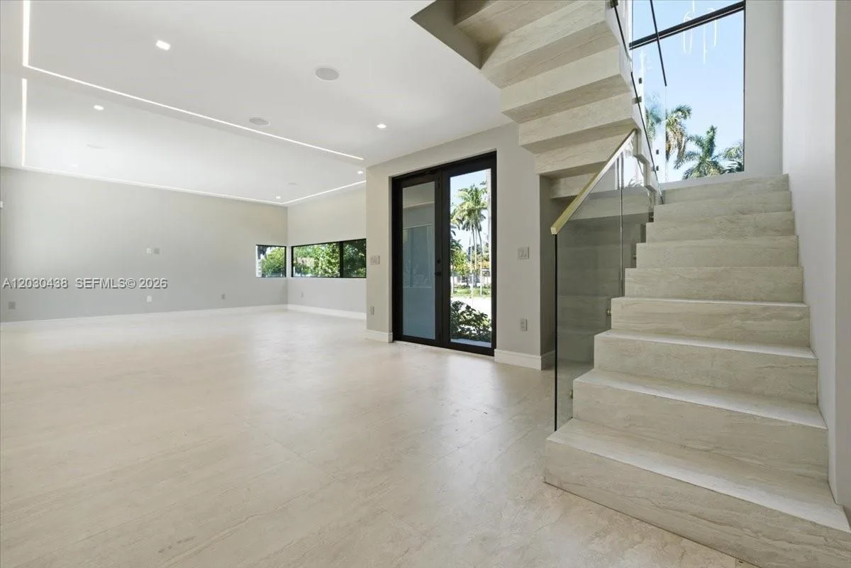 1380 Hollywood Blvd, Hollywood, FL 33019 photo 11