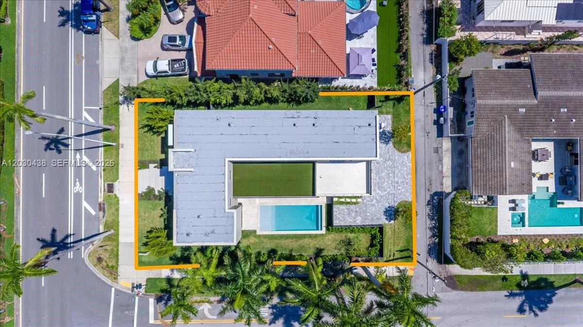 1380 Hollywood Blvd, Hollywood, FL 33019 photo 6