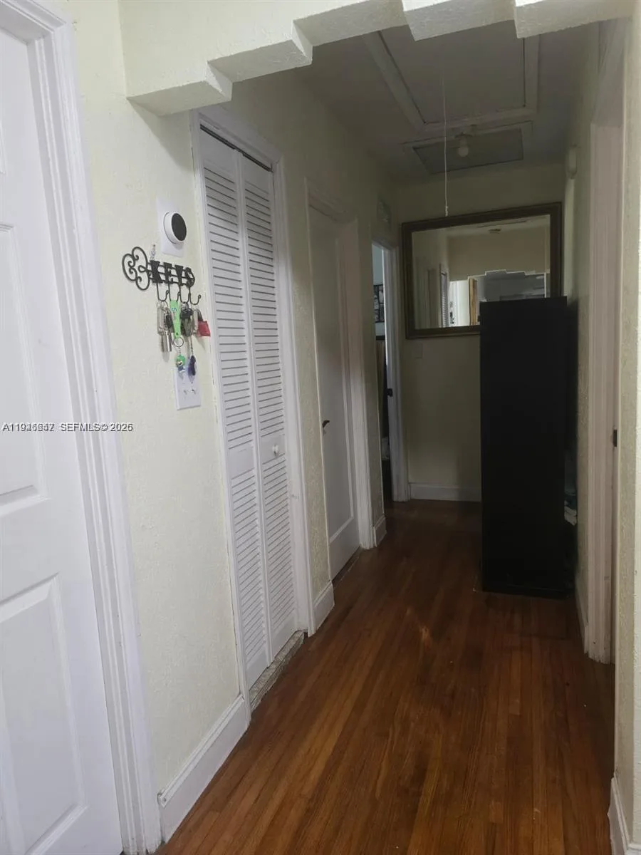 2733 Washington St, Hollywood, FL 33020 photo 7