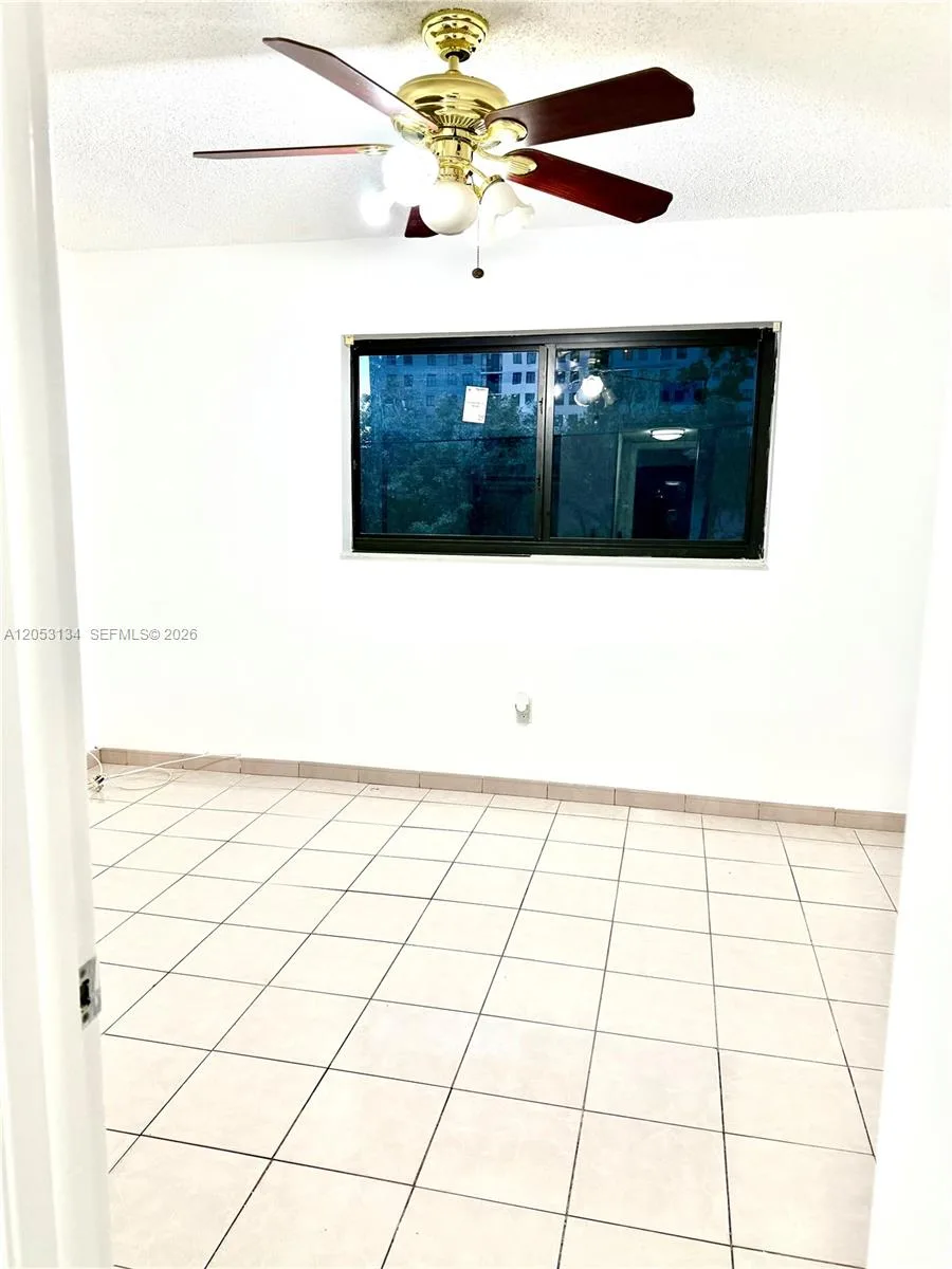131 SW 109th Ave # L5, Sweetwater, FL 33174 photo 3