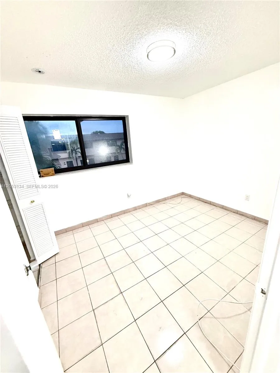 131 SW 109th Ave # L5, Sweetwater, FL 33174 photo 5