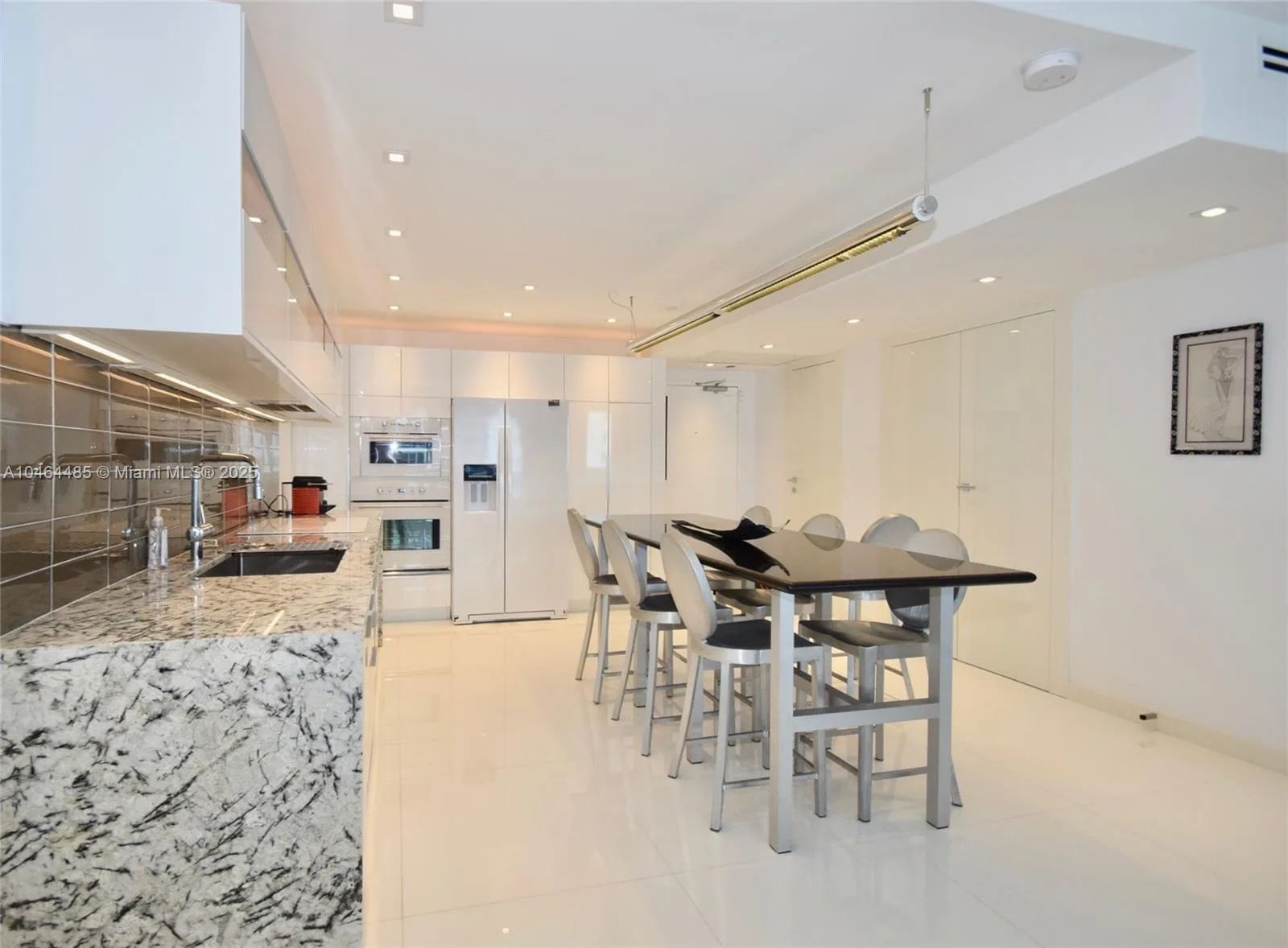 2301 Collins Ave # 815/814, Miami Beach, FL 33139 photo 4