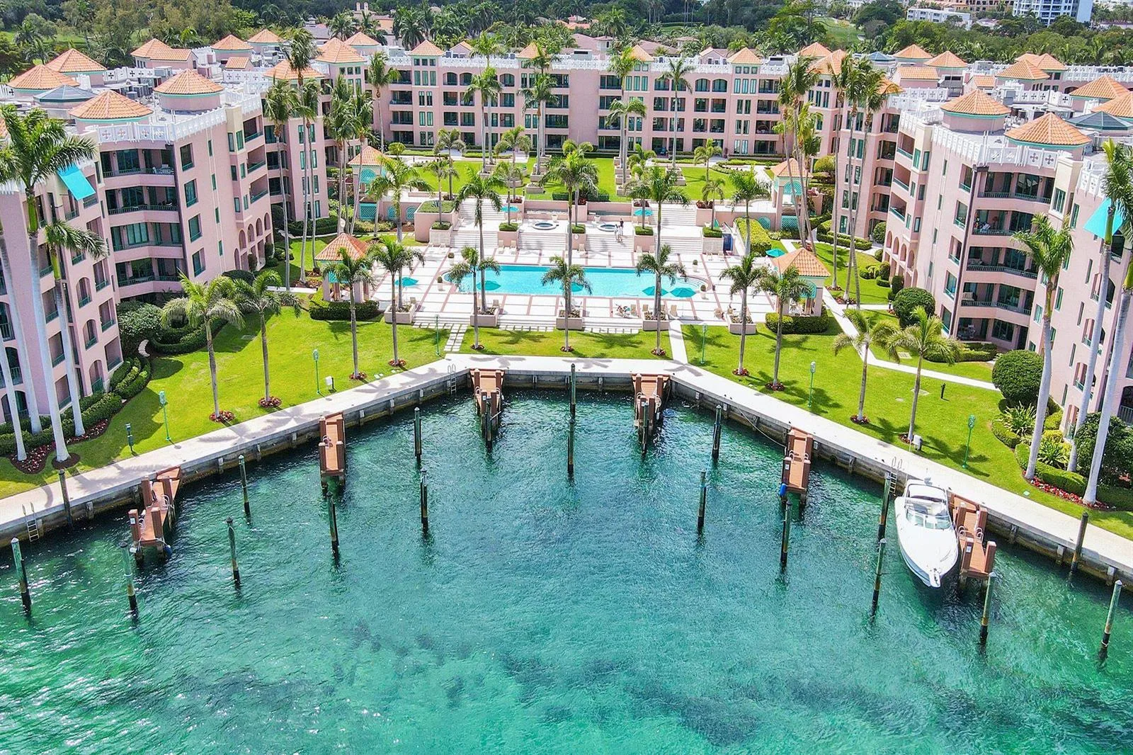 100 SE 5th Avenue # 504, Boca Raton, FL 33432