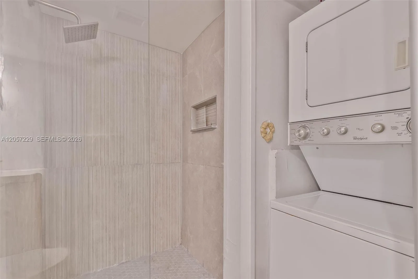 325 Lakeview Dr # 102, Weston, FL 33326 photo 12