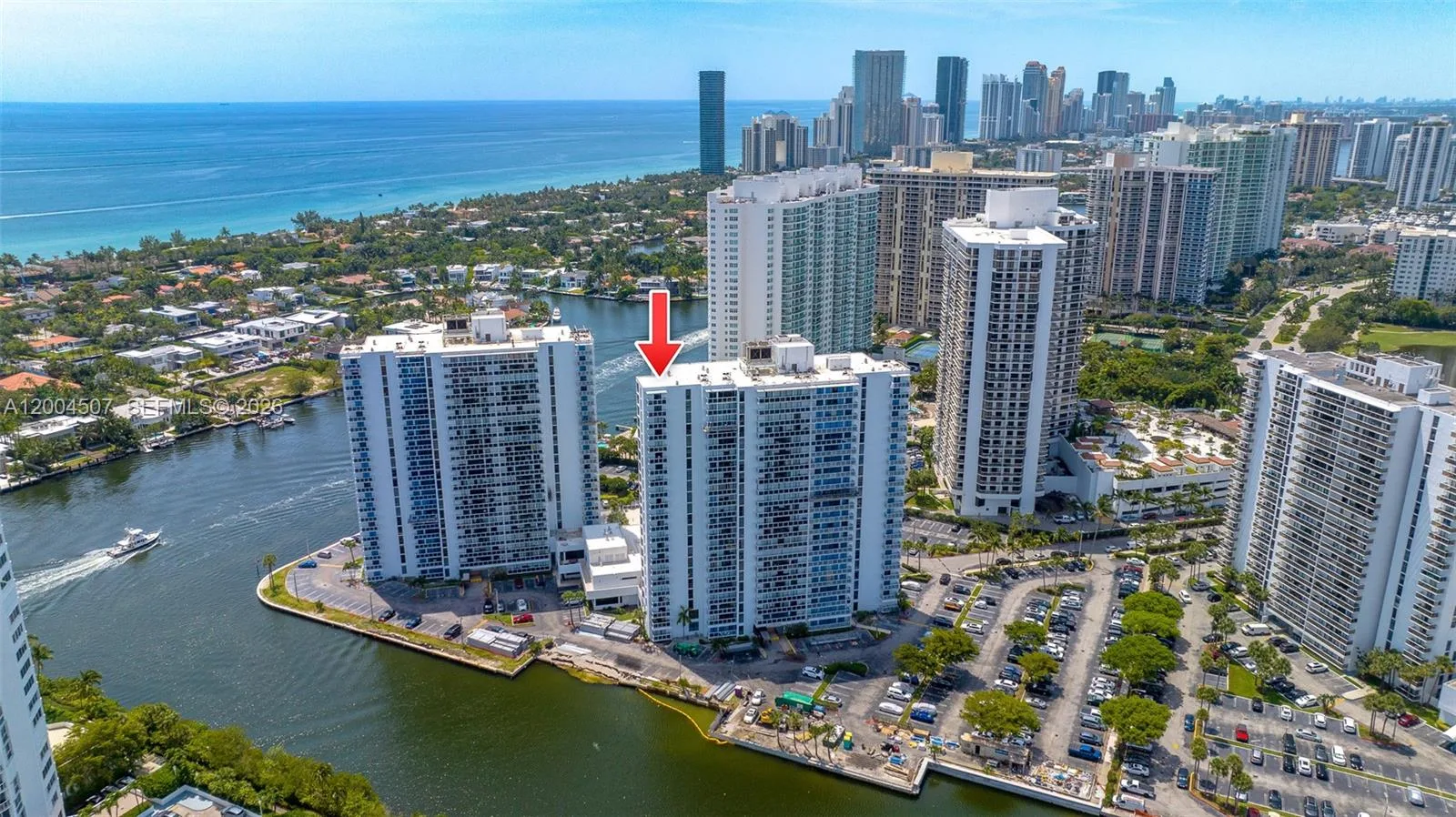 20505 E Country Club Dr # PH-38, Aventura, FL 33180 photo 4