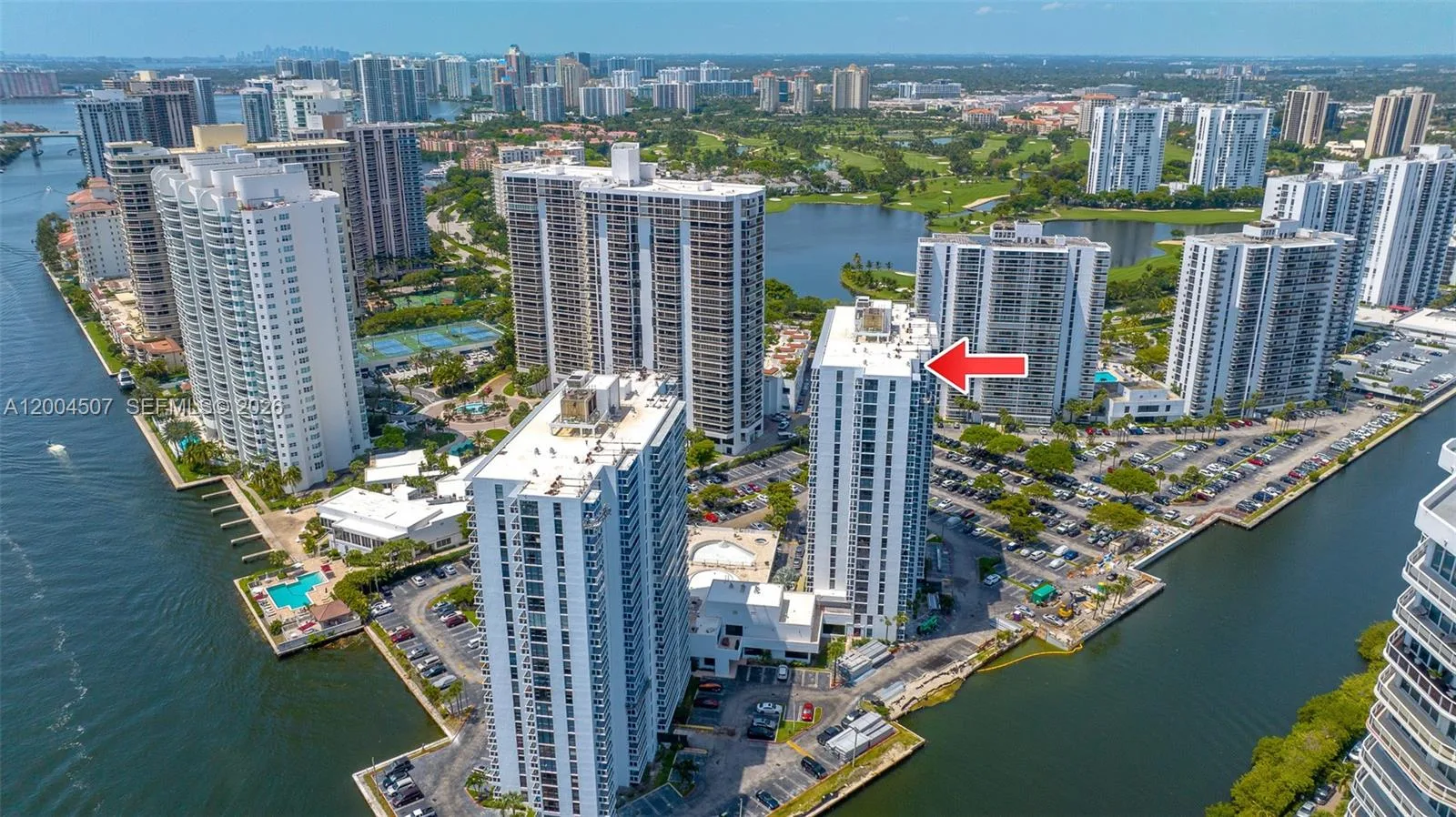 20505 E Country Club Dr # PH-38, Aventura, FL 33180 photo 5