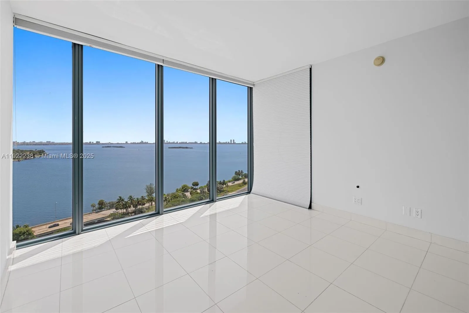 601 NE 36th St # 1511, Miami, FL 33137 photo 12