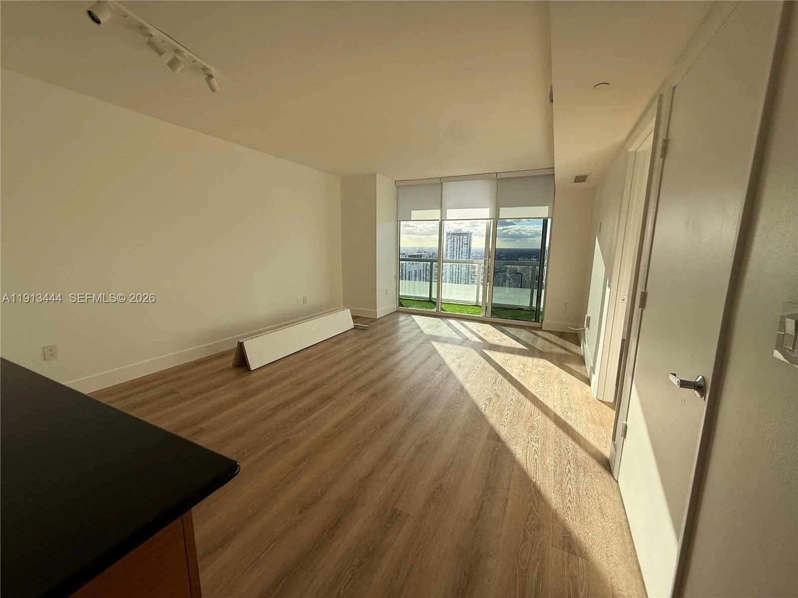 50 Biscayne Blvd # 4807, Miami, FL 33132 photo 6