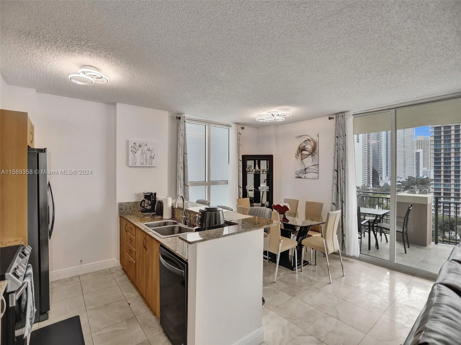 17555 Atlantic Blvd # 1101, Sunny Isles Beach, FL 33160 photo 12