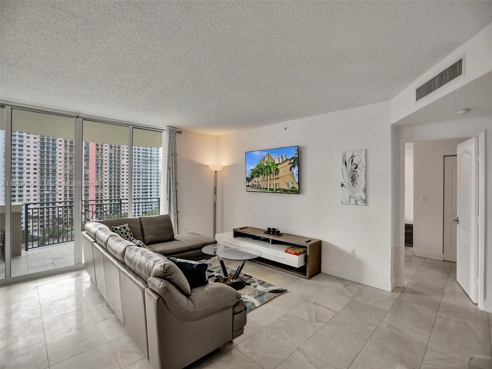 17555 Atlantic Blvd # 1101, Sunny Isles Beach, FL 33160 photo 2