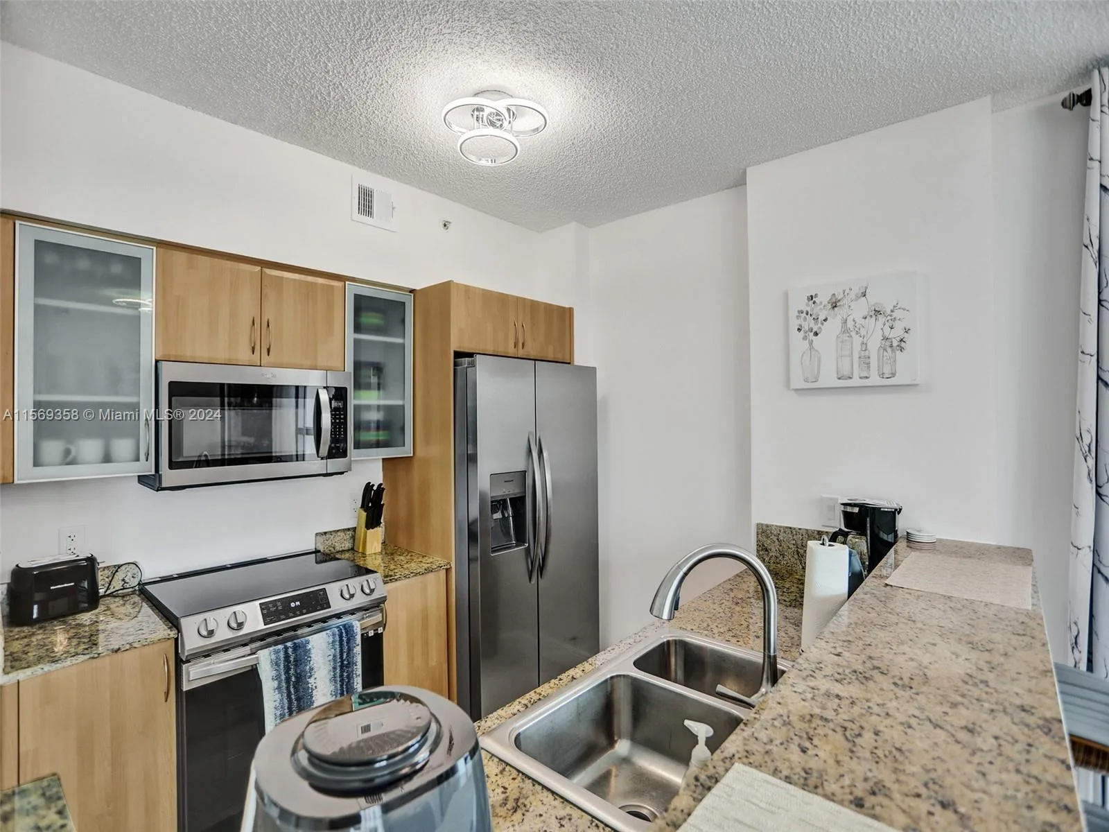 17555 Atlantic Blvd # 1101, Sunny Isles Beach, FL 33160 photo 8