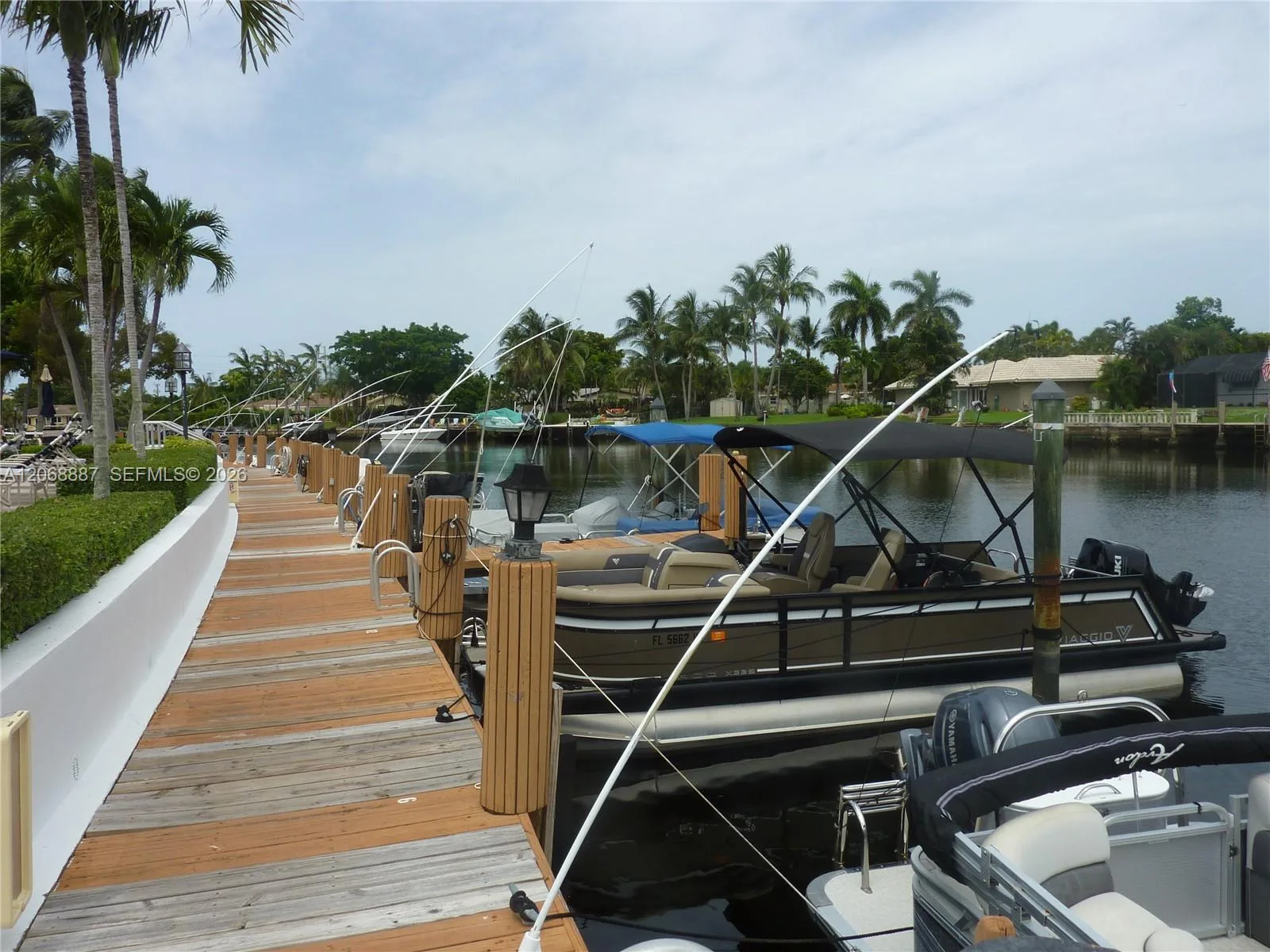 180 Cypress Club Dr # 811, Pompano Beach, FL 33060 photo 2