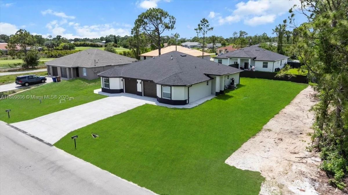 4800 NELSON DR, Lehigh Acres, FL 33973 photo 2