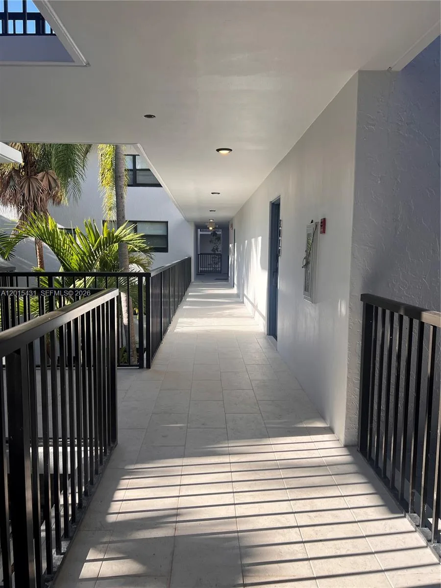 55 Ocean Lane Dr # 3030, Key Biscayne, FL 33149