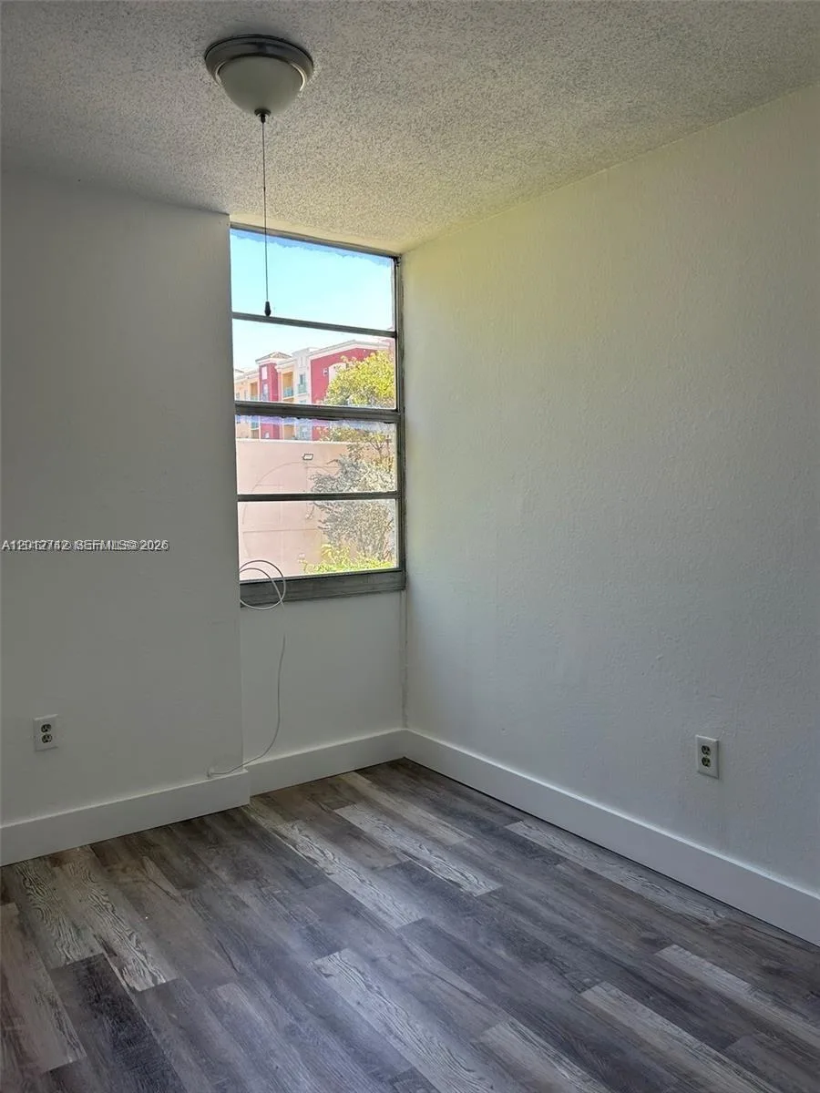 6133 SW 69th St # 38, South Miami, FL 33143 photo 4