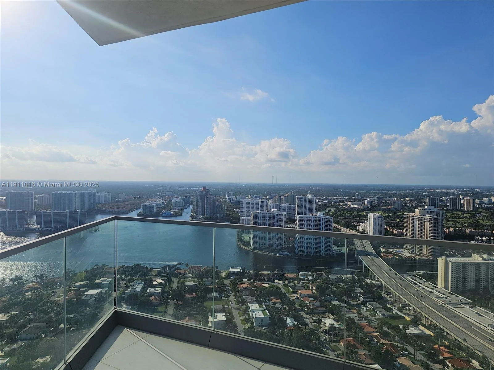 18975 Collins Ave # 4605, Sunny Isles Beach, FL 33160 photo 7