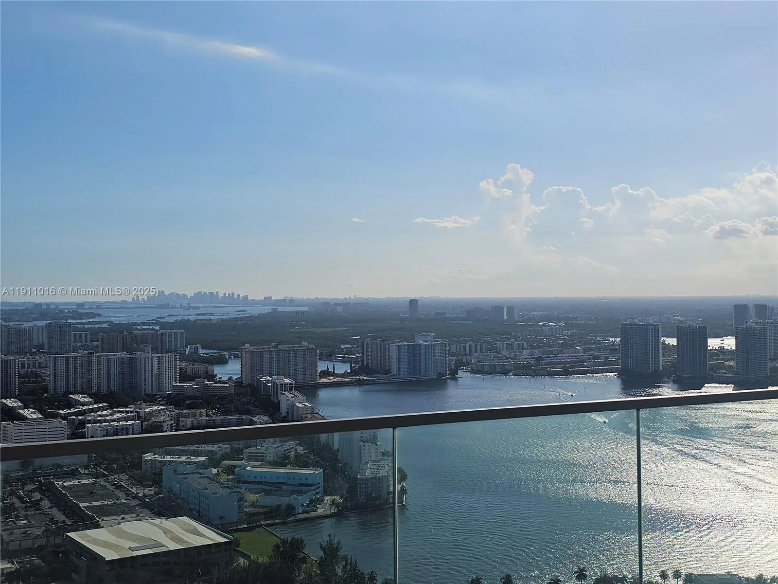 18975 Collins Ave # 4605, Sunny Isles Beach, FL 33160 photo 8