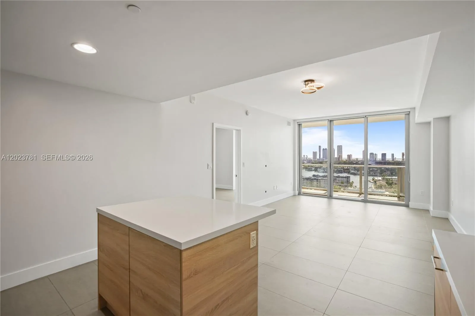 16385 Biscayne Blvd # 1919, North Miami Beach, FL 33160 photo 13