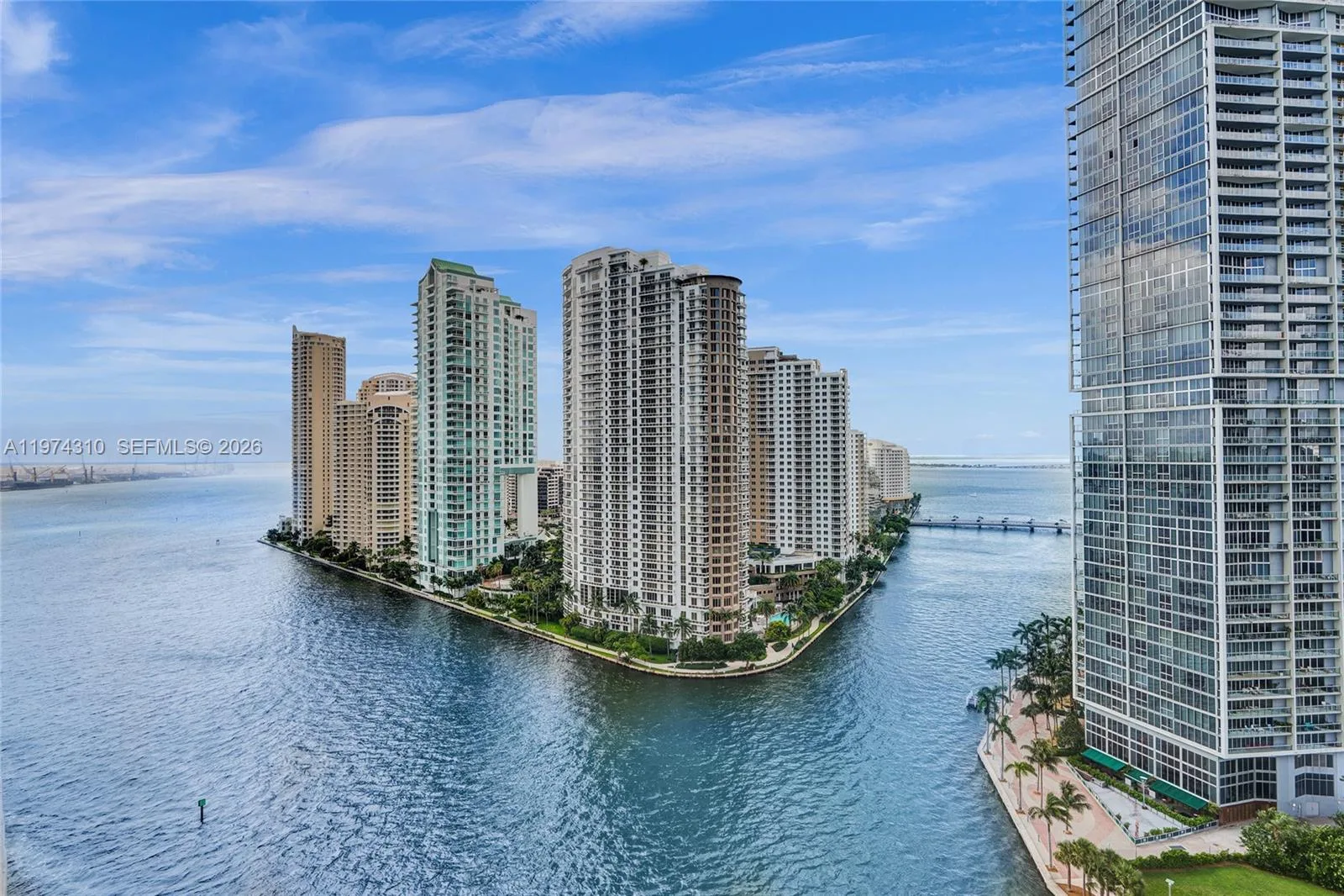 300 Biscayne Blvd Way # 1807, Miami, FL 33131
