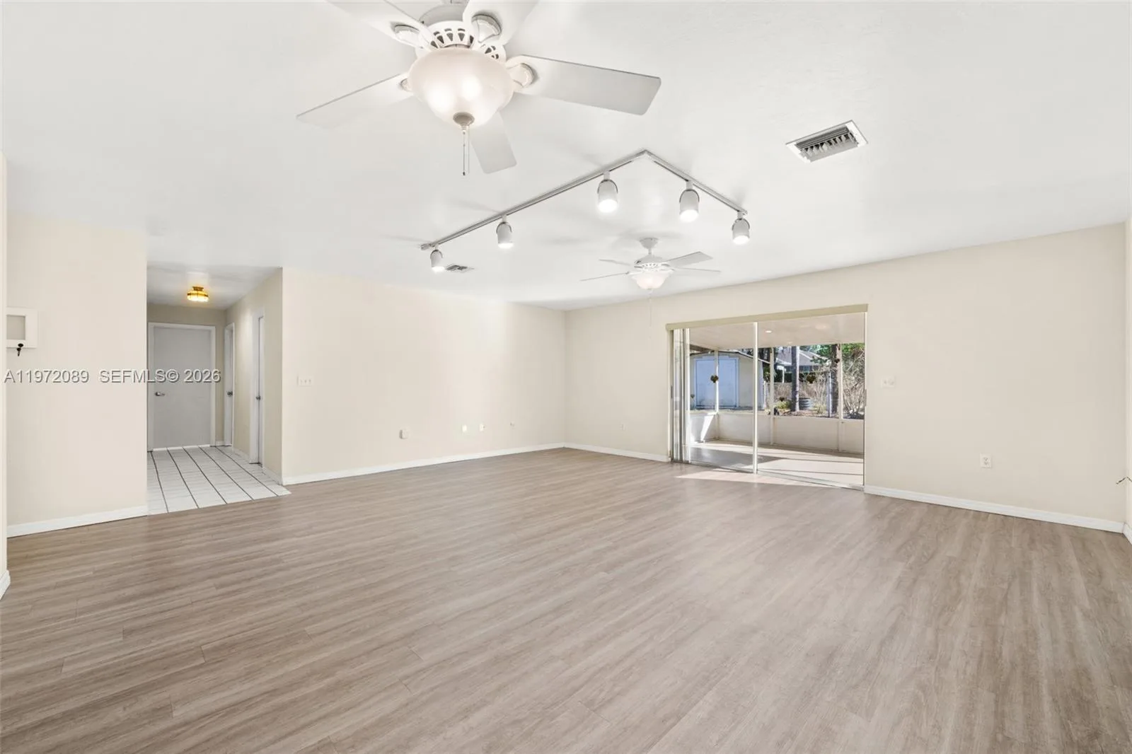 1273 Woodbury Avenue, Sebring, FL 33875 photo 4
