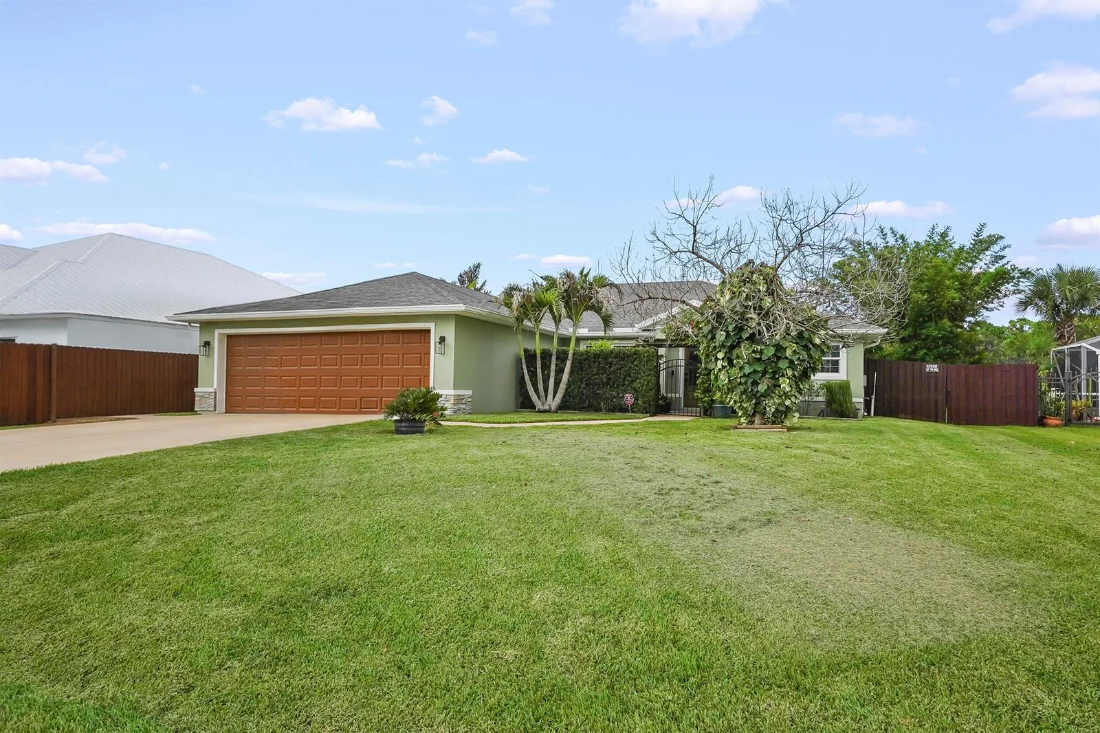 1901 SW Import Drive, Port St. Lucie, FL 34953
